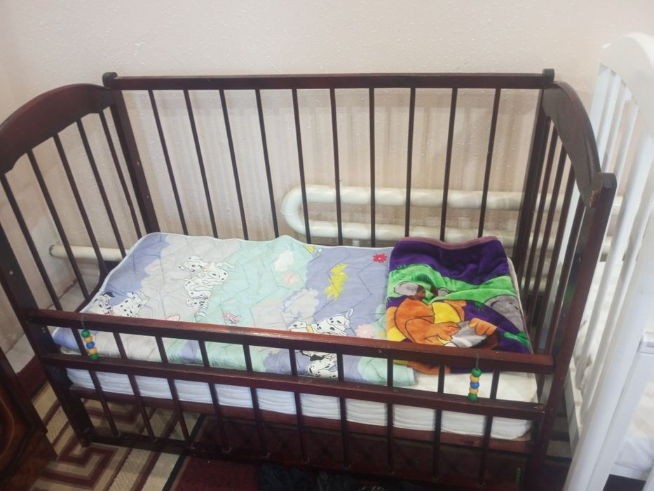 Detskiy kravat. Matrasli