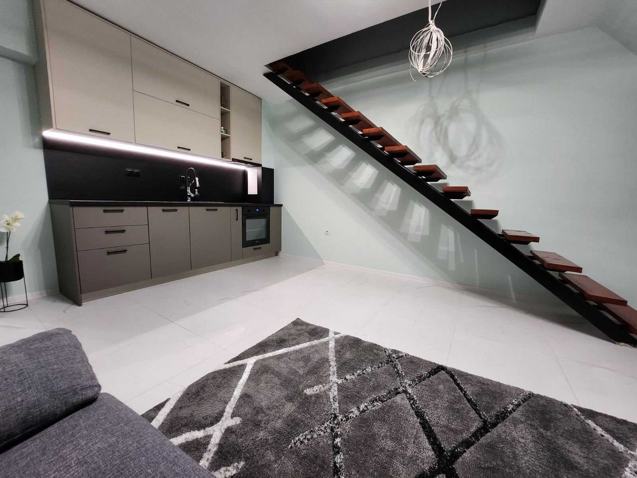 Продава се Мезонет в Пловдив, Кючук Париж - 88 кв.м за 1194 €/кв.м - Снимка #6