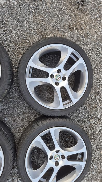 Оригинални джанти Алфа 4/98 Alfa Romeo MiTo 4x98

Употребявани, Шумен