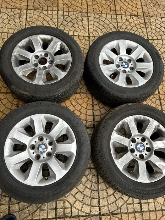 Vand jante originale +anvelope R16 pentru BMW E60/E61