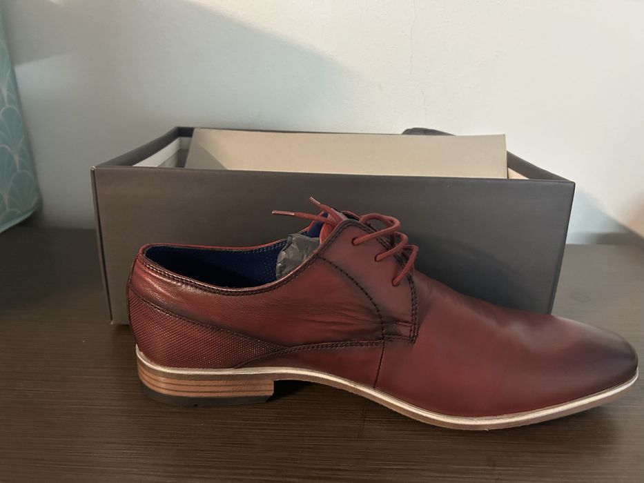 Pantofi bugatti barbai noi marimea 45