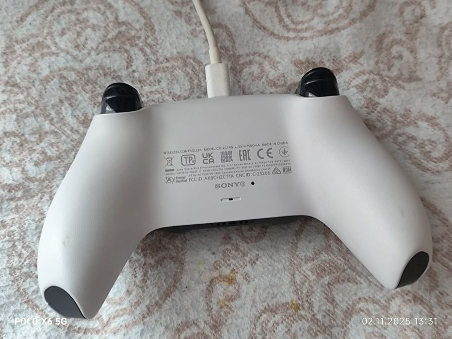 Продаю ДЖОСТИК ps5