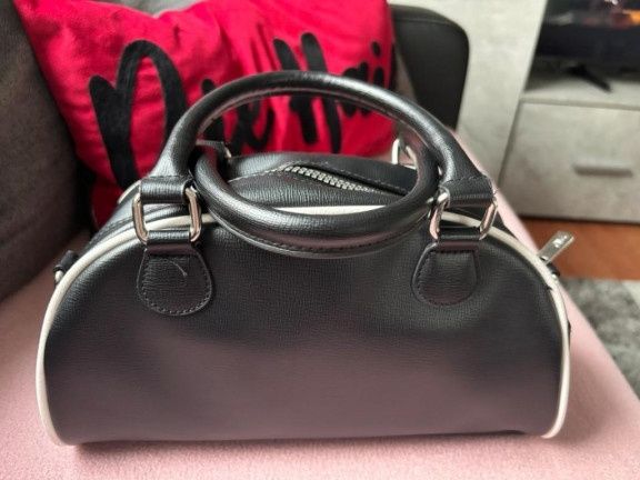 Geanta noua fila dama