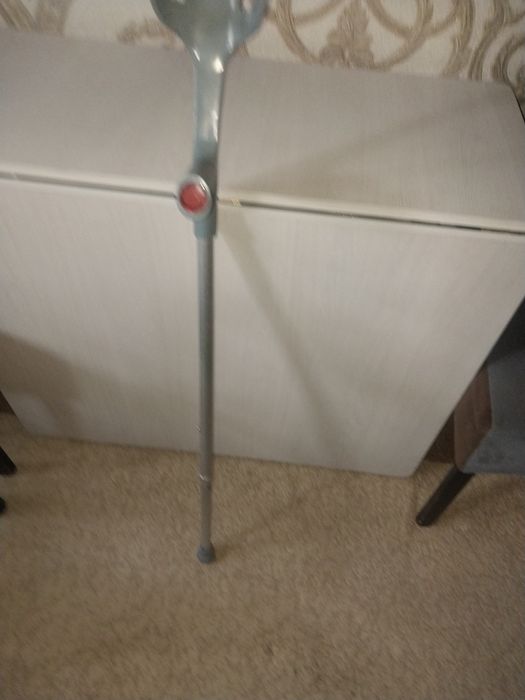 Ходунки для инвалидов