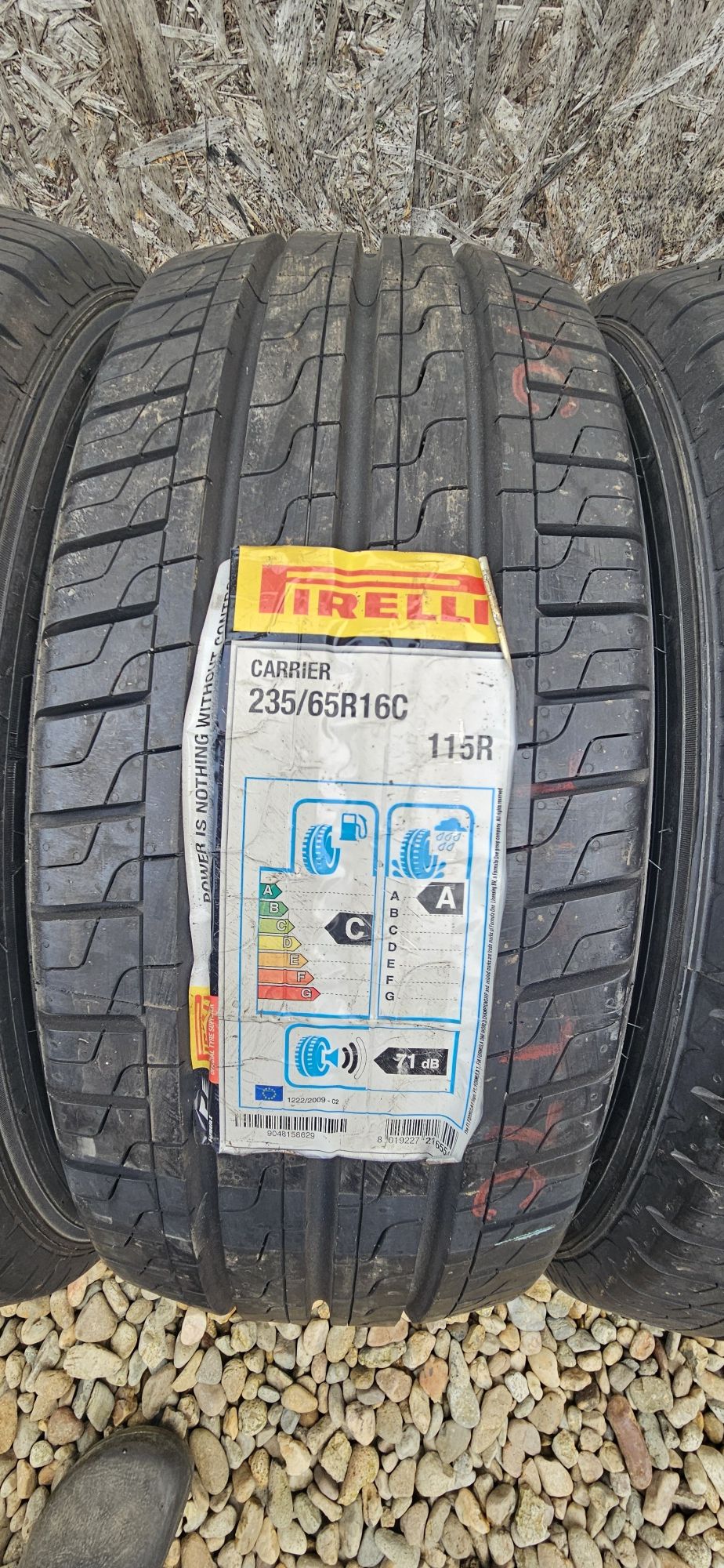 Anvelope Pirelli Carrier 235/65 R16C 115/113R