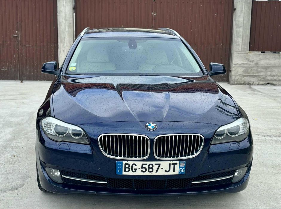 BMW seria 5 F11 530D