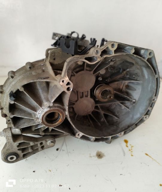 Cutie viteza  6+1 2.0 D BG9R7F096BA Ford Transit Connect a 2-a genera