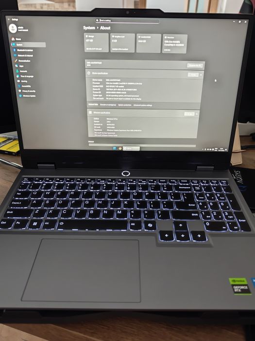 Schimb: Lenovo gaming cu desktop pt grafica