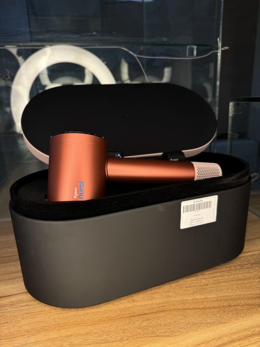 Dyson supersonic nural