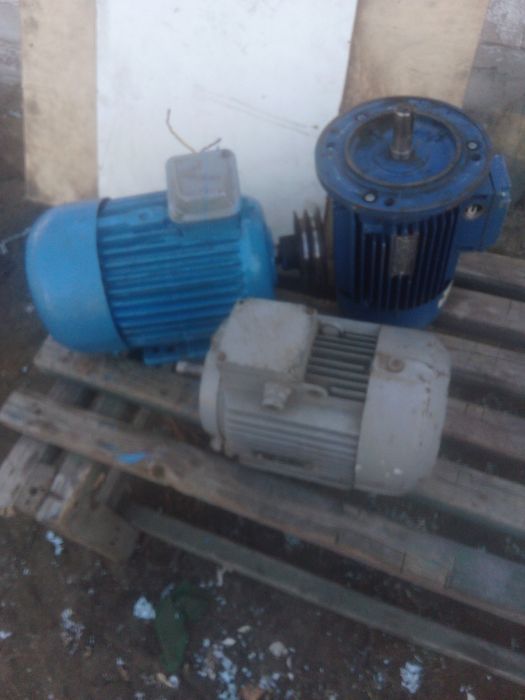 Электродвигатель асинхронный бу