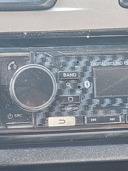 Aura magnetafon sotiladi