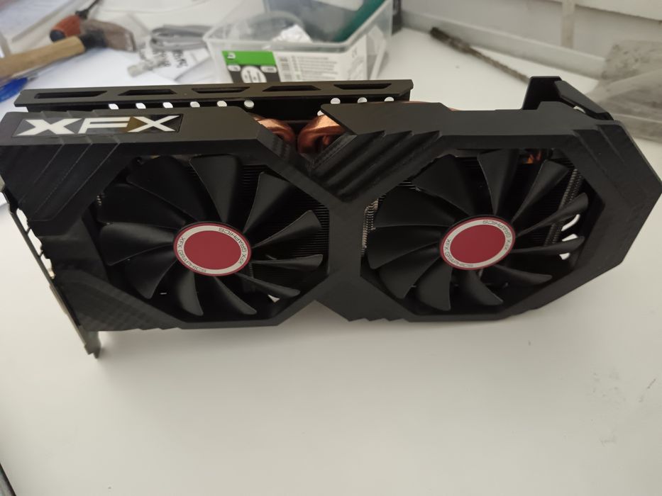 Placa Video AMD Radeon VIl,saphire,5700