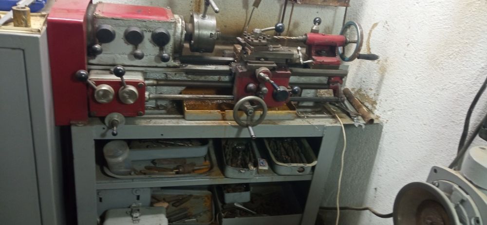Токарный станок тв-3