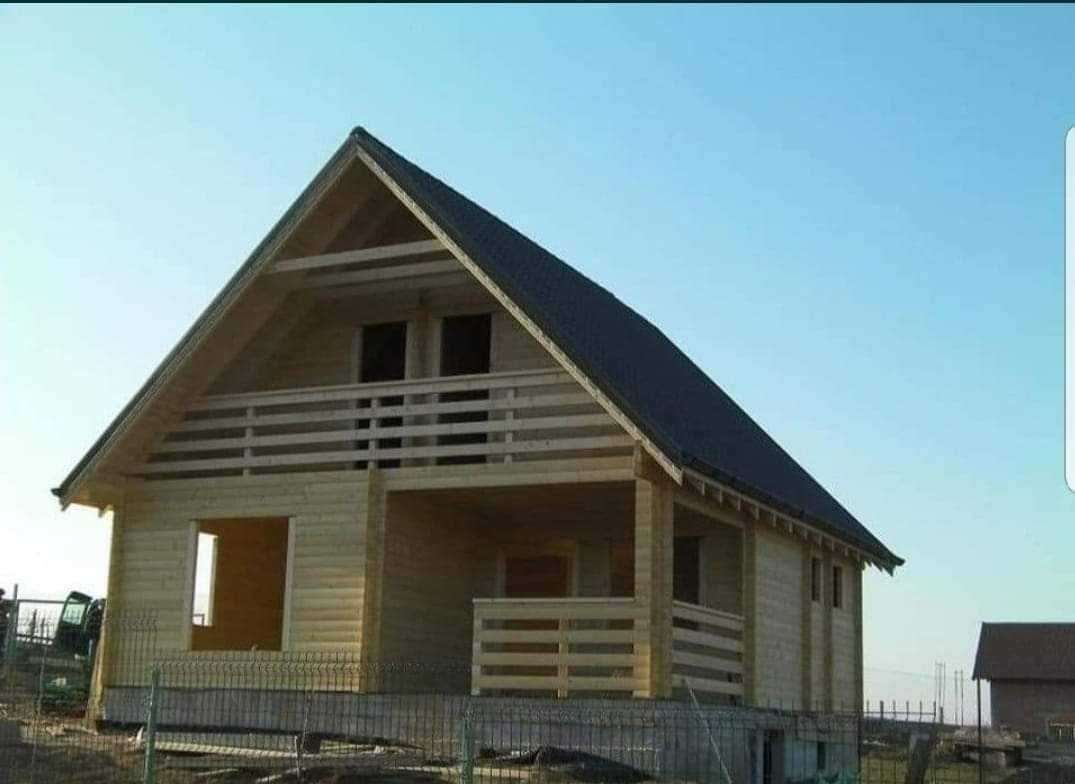 Cabana stil A-Frame si case din structura de lemn