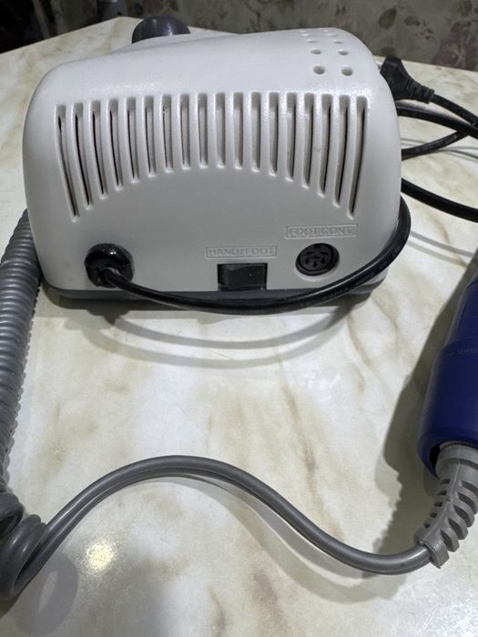 Стронг 210 аппарат для маникюра и педикюра