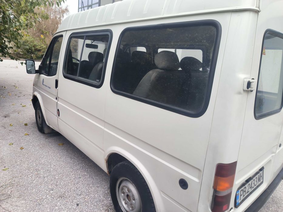Ford Transit пътнически