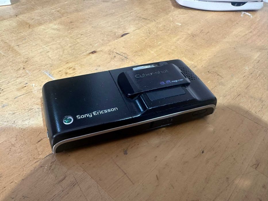 telefon mobil Sony ericsson k800i