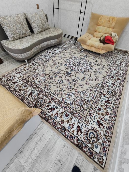 Ковёр искусственный