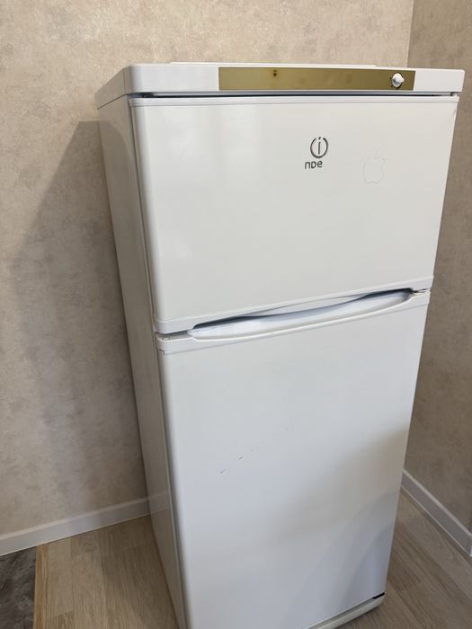 Холодильник Индезит