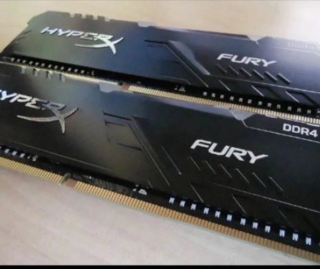 Оперативка HyperX Fury 8 GB /RGB 2666
