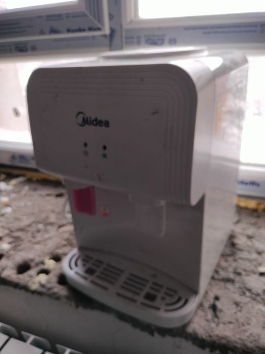 Продается кулер Midea