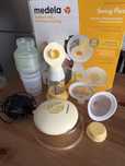 MEDELA Единична двуфазна електрическа помпа за кърма SWING FLEX