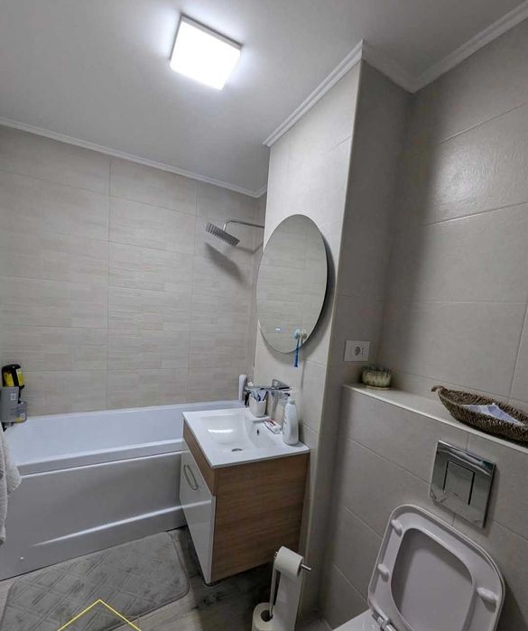 Vand apartament cu 3 camere mobilat carpati 2 et. 2