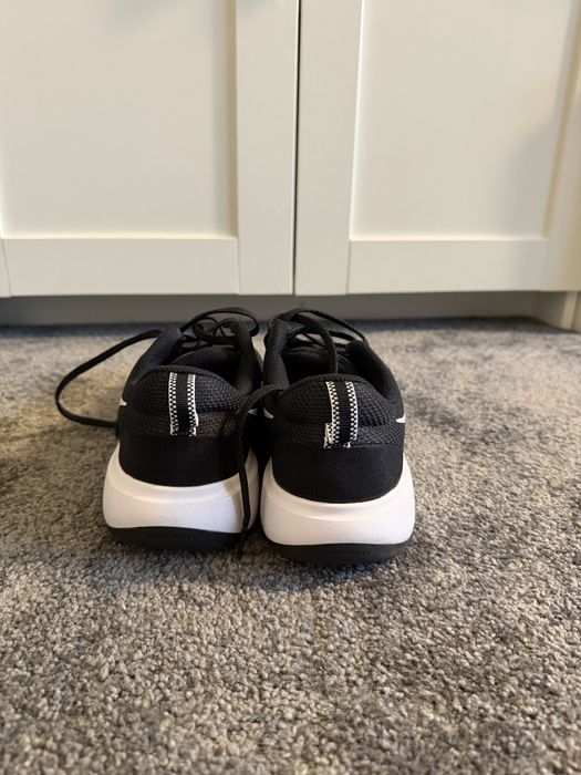 Adidasi sport barbati nike