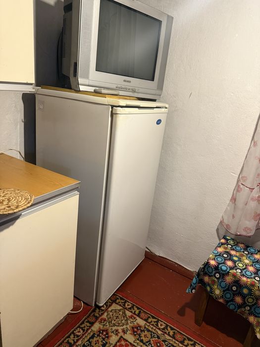 Продам холодильник