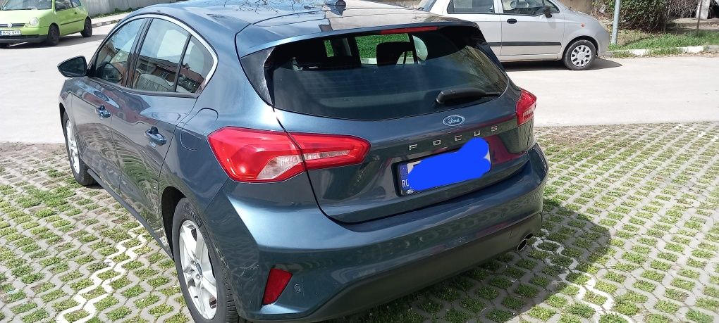 Auto ford focus 2019