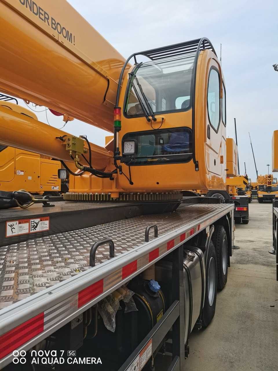 Avtokran XCMG 50T QY50KD-3