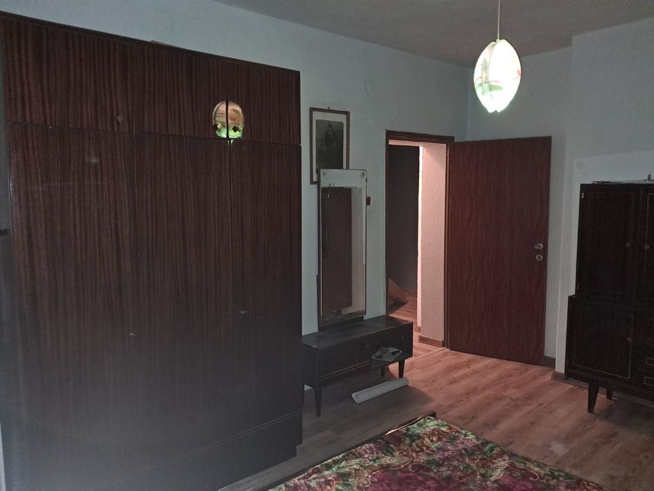 Апартамент за продажба