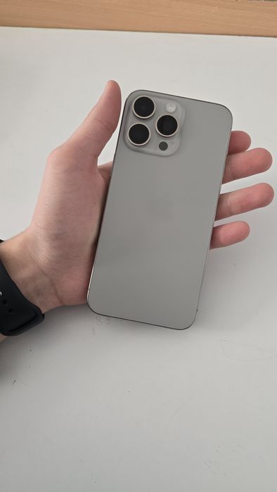 Iphone 15 pro max с коробкой