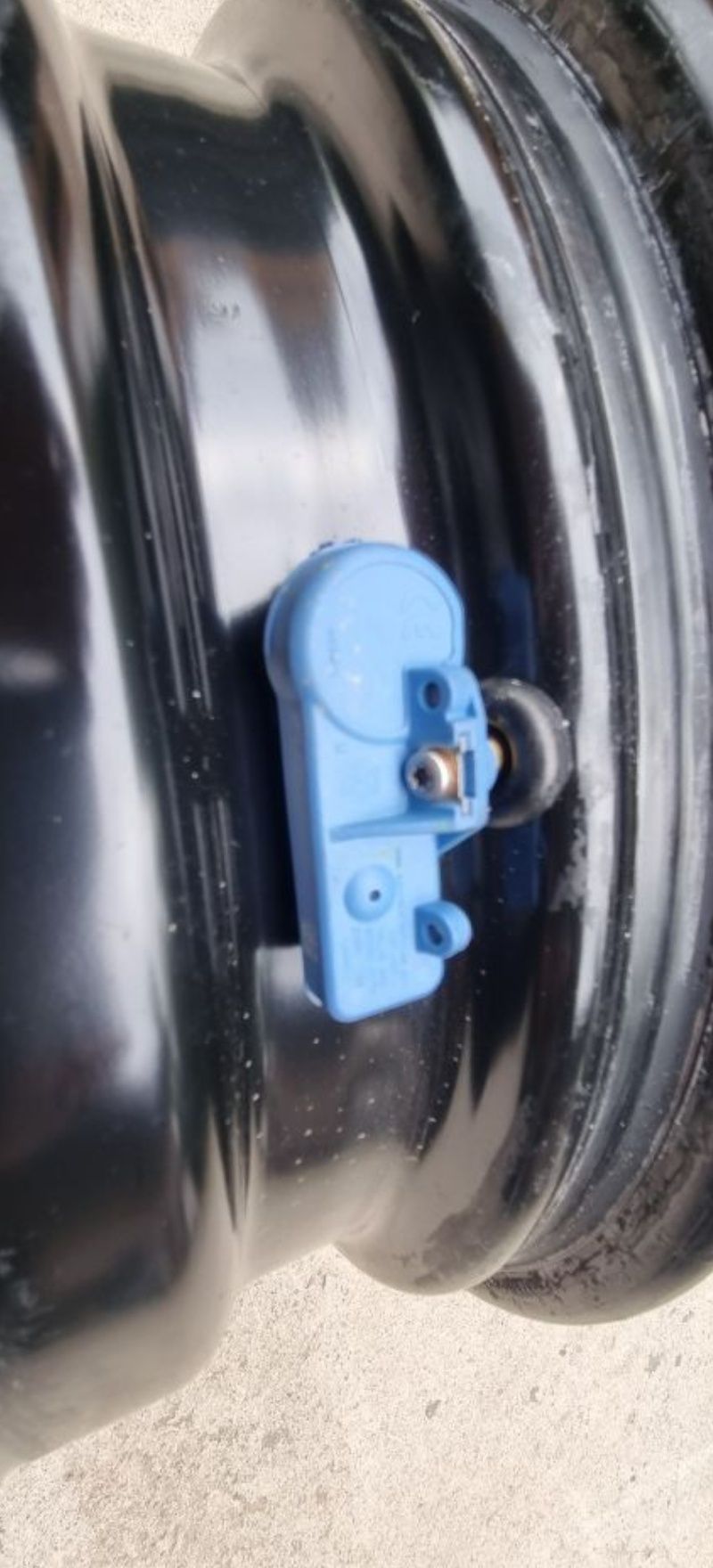 Jante R14 cu Senzor de presiune original
GM 13211896 Opel Corsa D