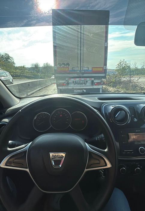 Vând Logan mcv 1.5 dCi 95 CP