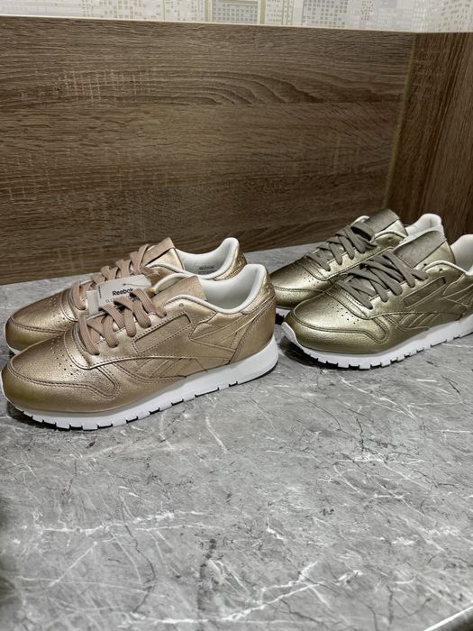 Reebok Classic leather Gold, Rose gold original!