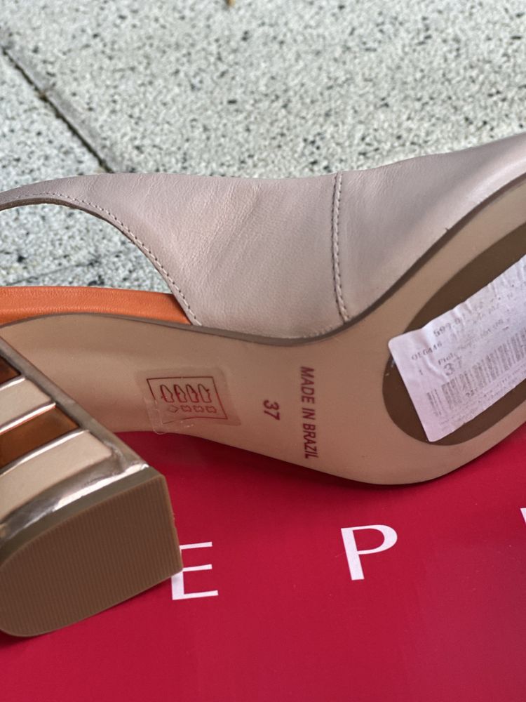 Sandale Epica marime 37