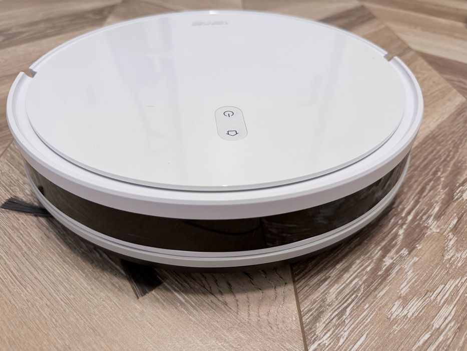 Робот-пылесос TROUVER E10