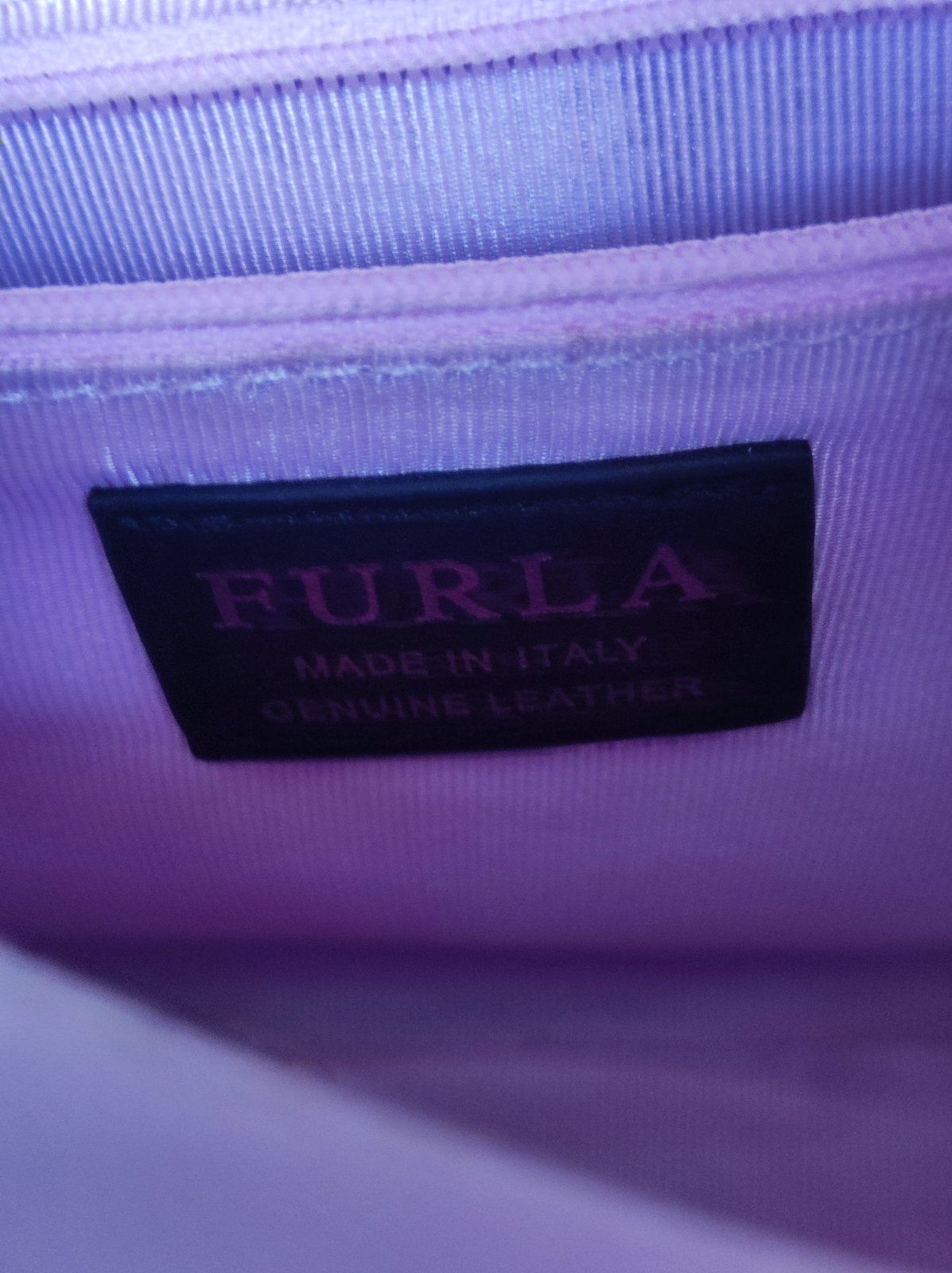 FURLA дамска чанта от естествена кожа