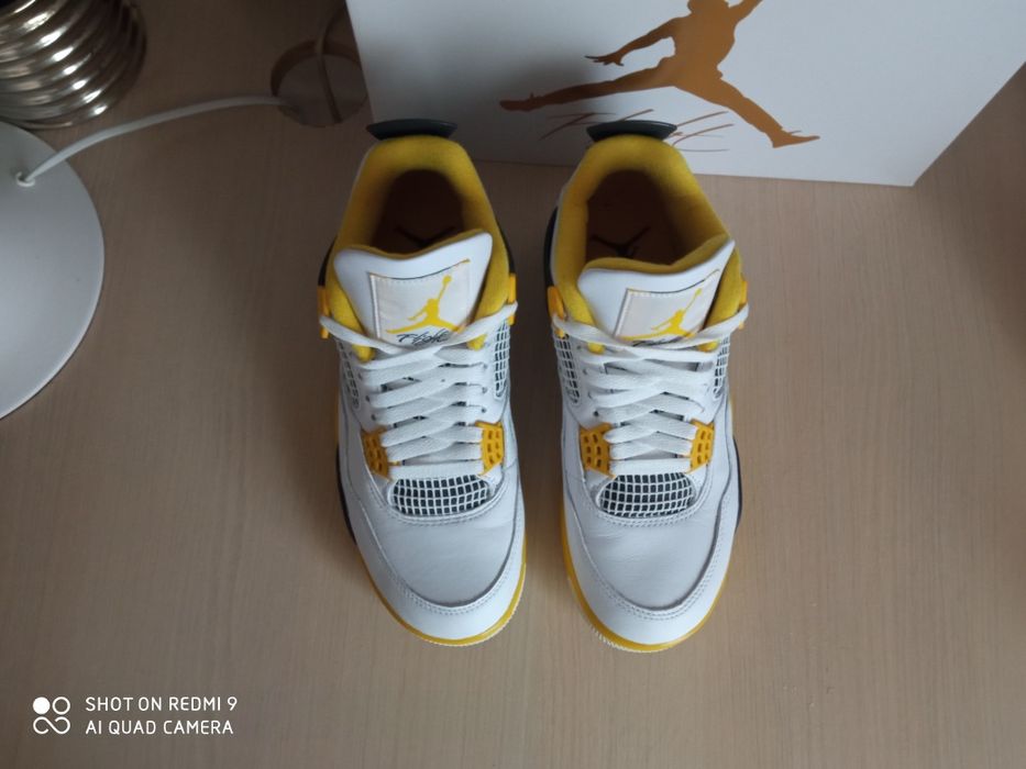 Jordan retro 4 vivid sulfur, 40,5 EU