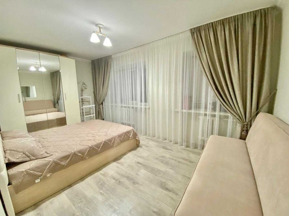 Продам 2-комнатную квартиру в Центре Города по ул.Пичугина!