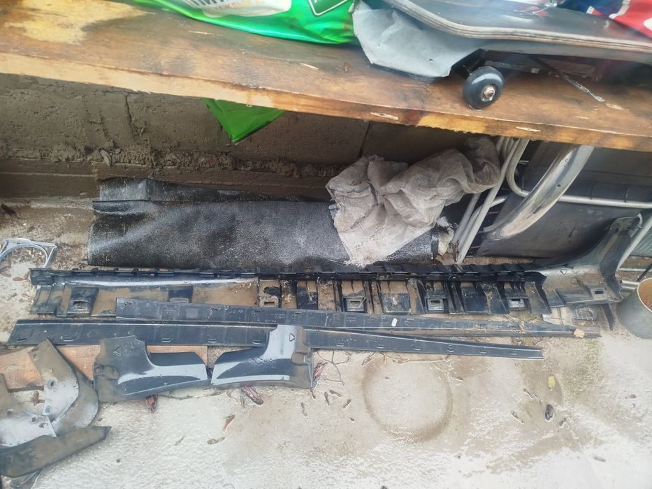 Накладка порога Рено Дастер