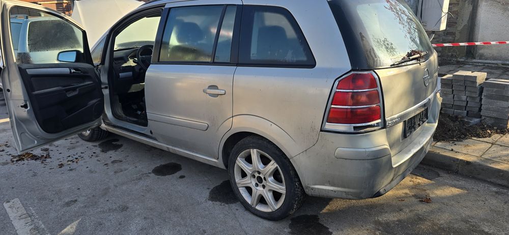 Opel Zafira B на части 1.9 150 коня