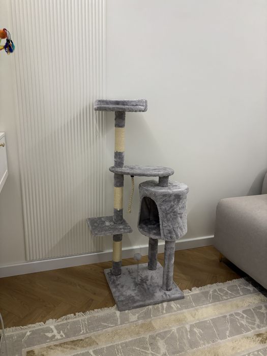 Домик для кошки с когтеточкой