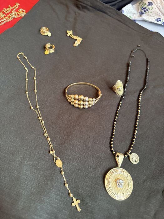 Vand aur diferite modele pret avantajos !