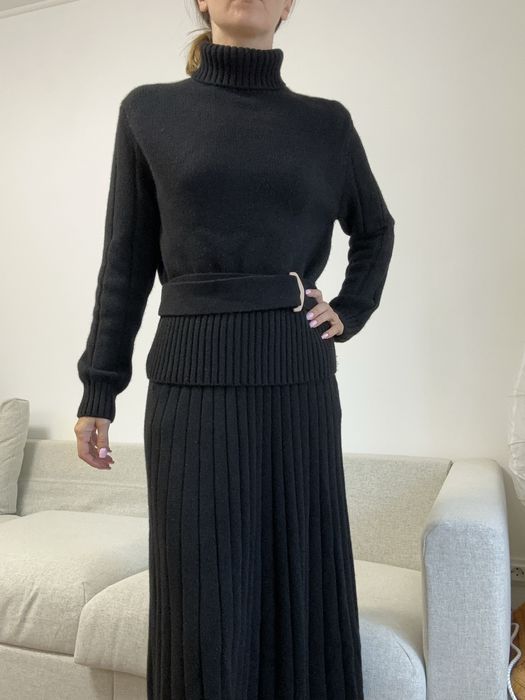 Set 2 piese Loro Piano 100% casmir nou M