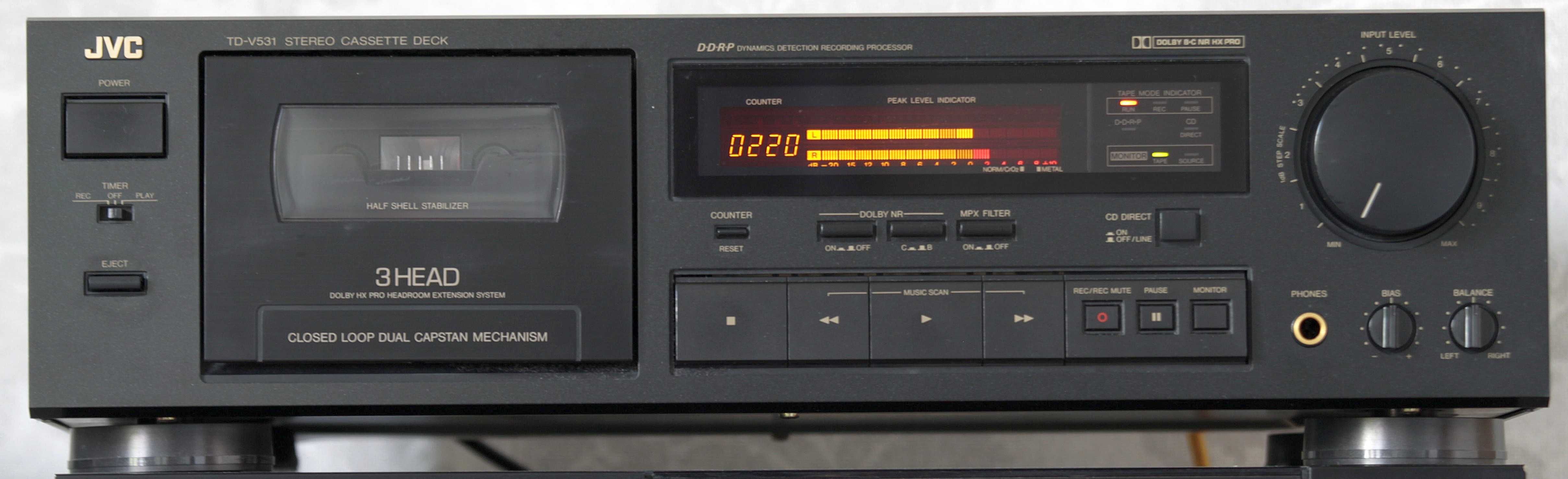 Tриглав Касетен Дек JVC TD-V531