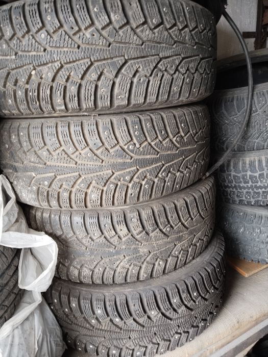 Шины зимние шипованные