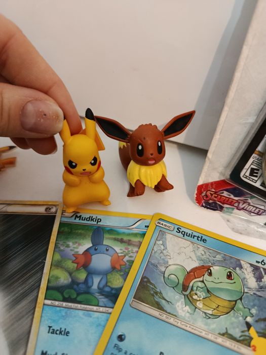 Set 11 cartonase originale și 6 cartonașe vechi Pokemon Scarlett