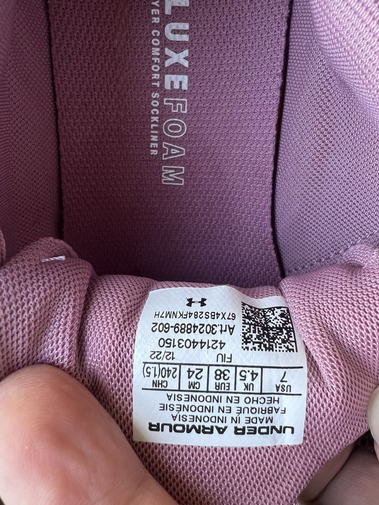 Under Armour UA W Charged Pursuit 3